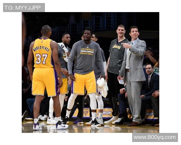 八卦爆料:布克被曝与明星传出绯闻